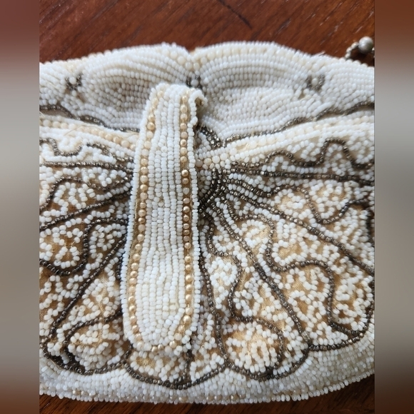 Vintage pearl beaded bag - Picture 4 of 9